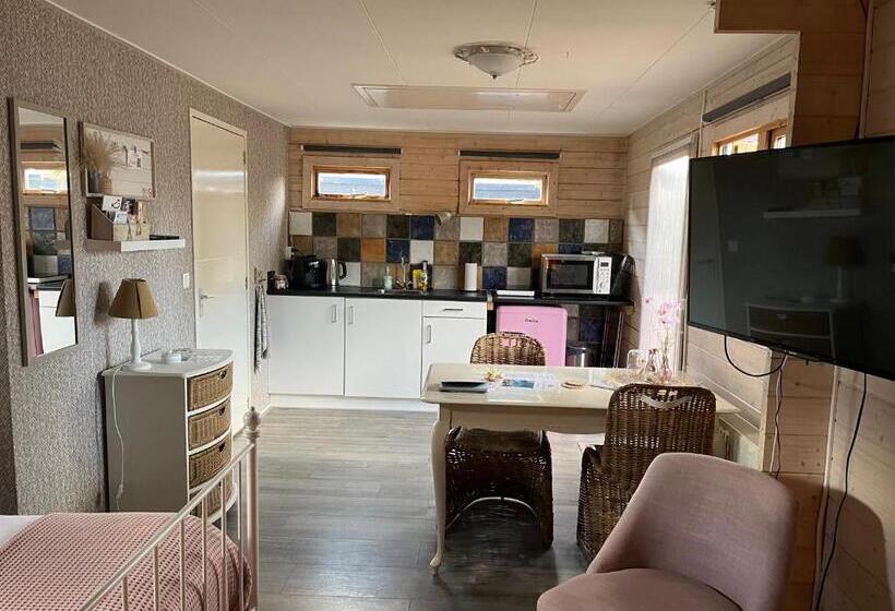 استودیوی استاندارد, B&b Het Smitshoekje