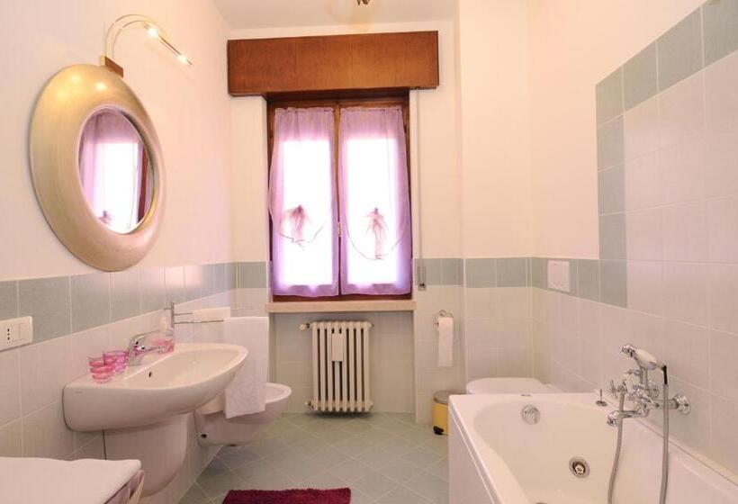 اتاق استاندارد, B&b Il Fragolo