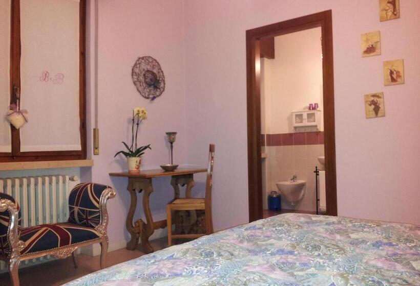 اتاق استاندارد, B&b Il Fragolo