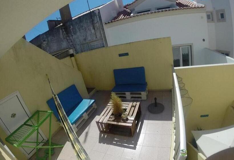 בית, 4 חדרי שינה, Swordfish Eco House Peniche