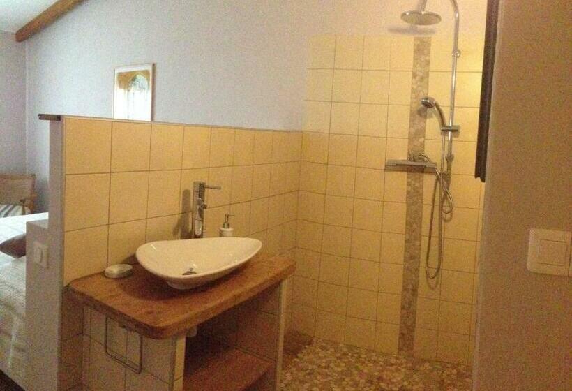 Номер Стандарт, L Albadu