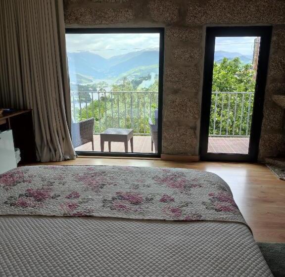 주니어 스위트 발코니, Quinta De Calvelos