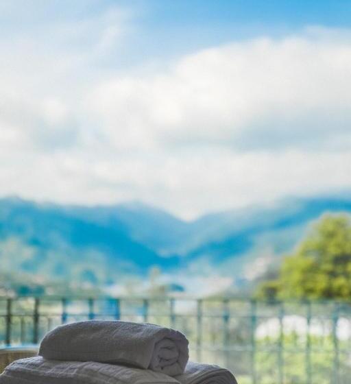 발코니가 있는 스위트, Quinta De Calvelos