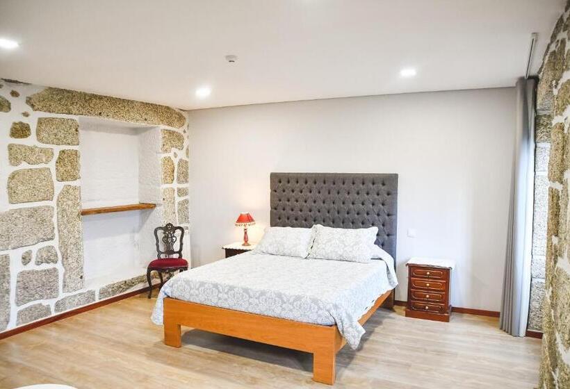 스탠다드 룸 산 전망, Quinta De Calvelos