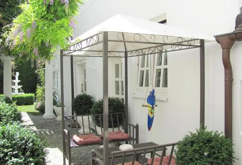 اتاق عادی, Apartment Storchenfärbe