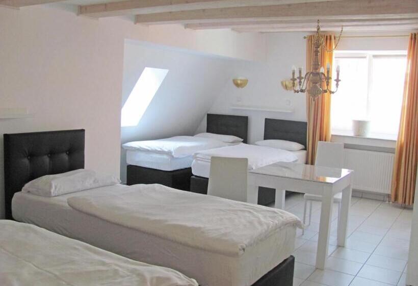 Апартаменты 1 Спальня, Apartment Storchenfärbe