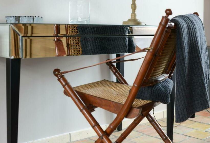 Comfort room with view, Chambres Houdaille