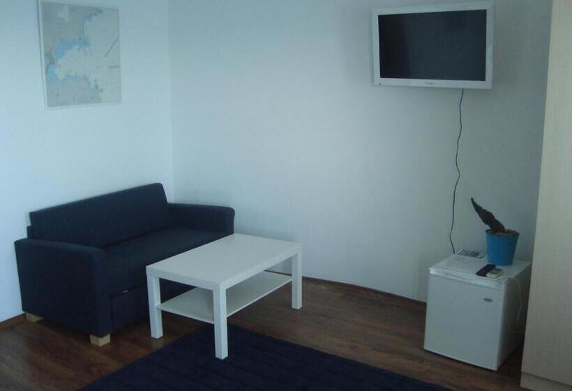 Номер Стандарт Вид на Море с Балконом, Deep Blue Guest House