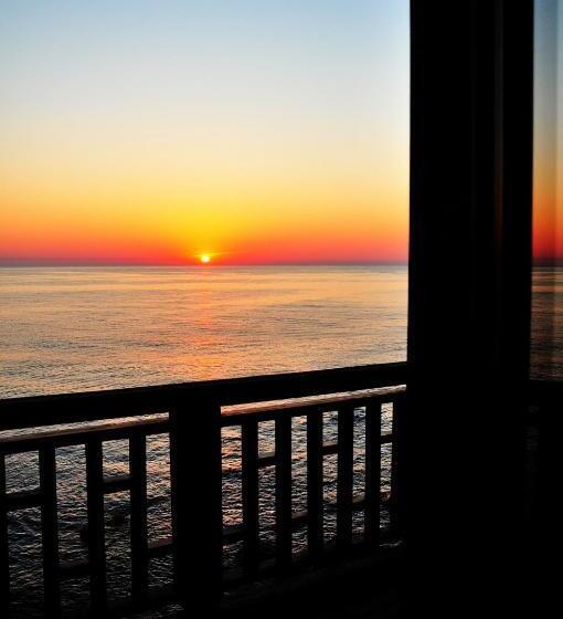 Номер Стандарт Вид на Море с Балконом, Deep Blue Guest House