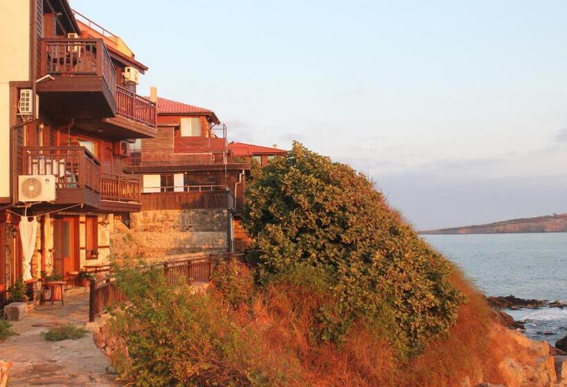 Номер Стандарт Вид на Море, Deep Blue Guest House