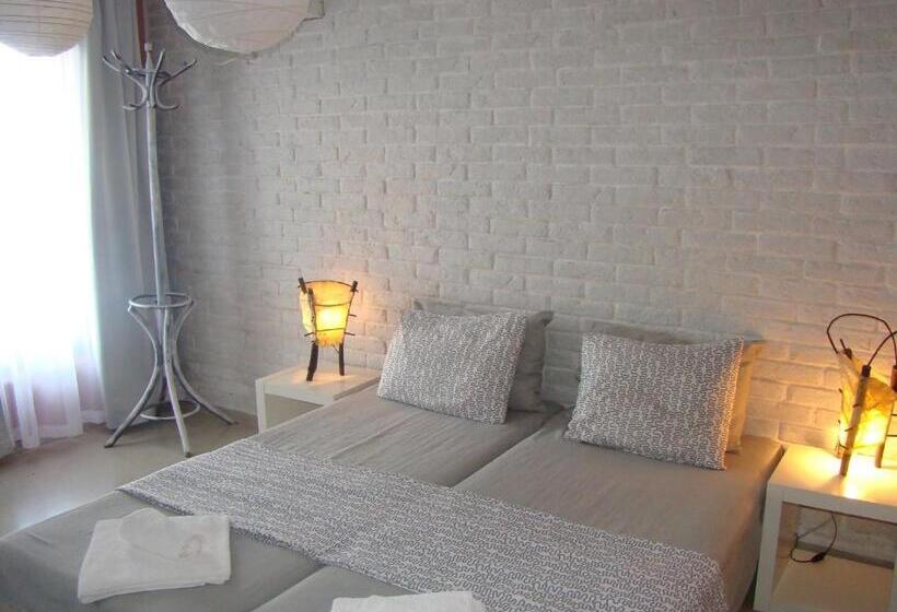 Номер Стандарт Вид на Море, Deep Blue Guest House