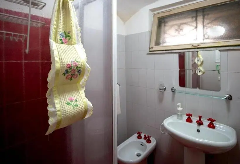 Perhehuone, Il Giardino Di Tonia   Oplontis Guest House   Bed & Garden