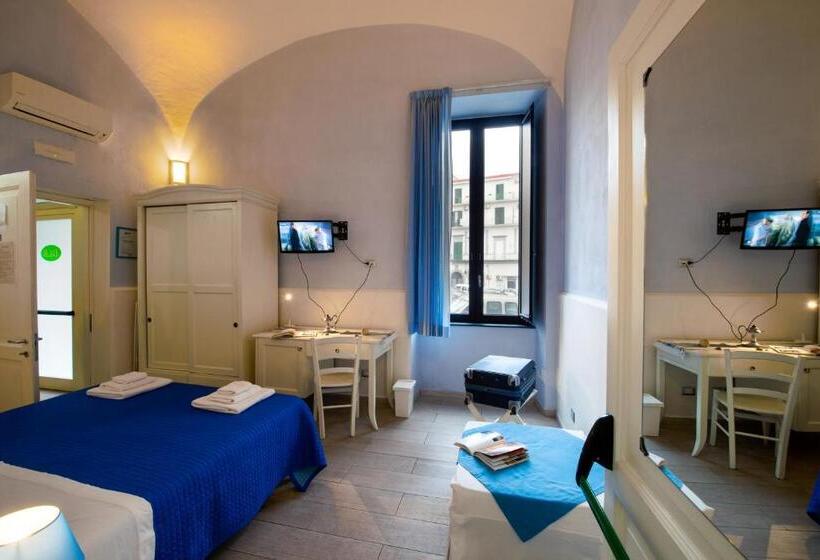 장애인을 위한 스탠다드 룸, Il Giardino Di Tonia   Oplontis Guest House   Bed & Garden