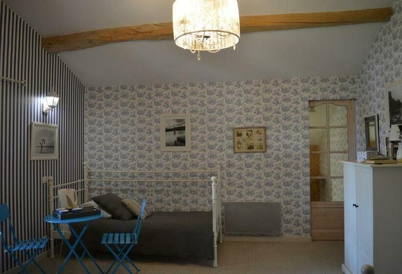 غرفة عائلية, Le Clos De Saint Amour