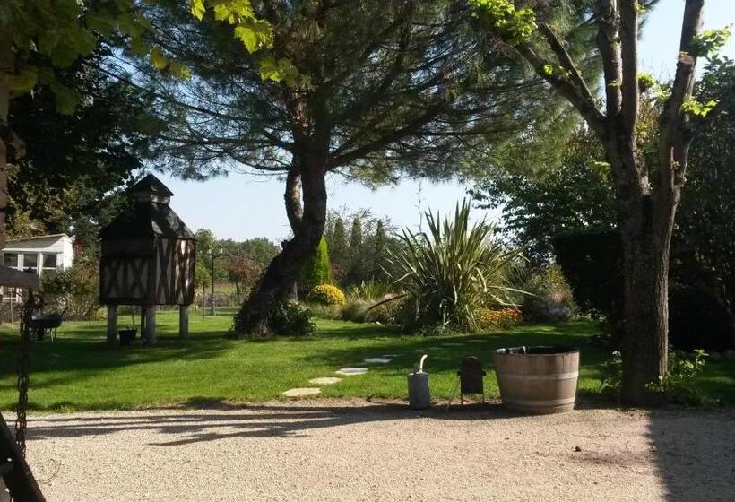 Семейный Номер, Le Clos De Saint Amour