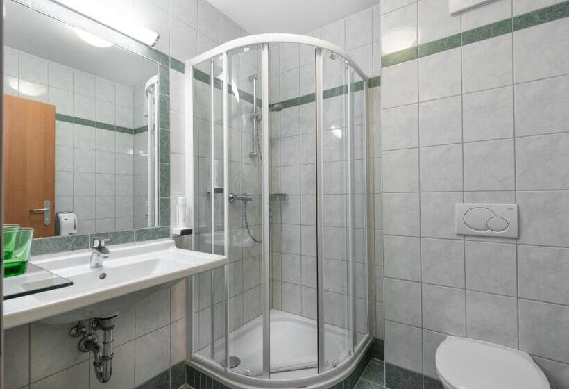 スタンダードトリプルルーム, Das Wismeyer Skihotel An Der Plattenkarbahn