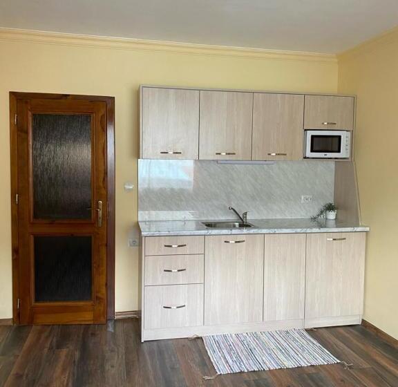 חדר משפחתי, Iglika Bansko