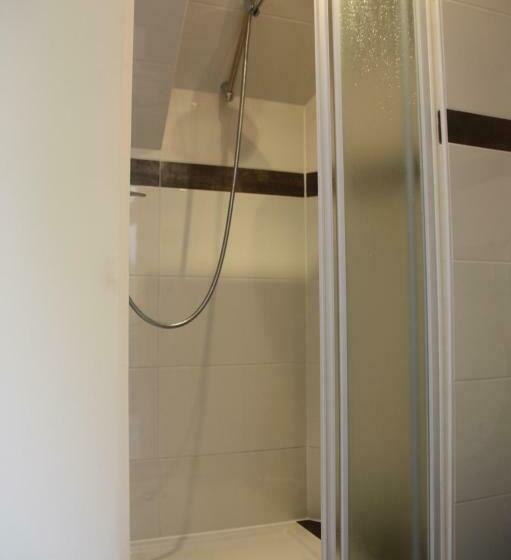 디럭스 룸, Pension Corper