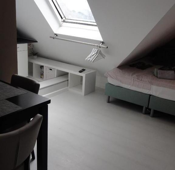 스탠다드 룸, Pension Corper