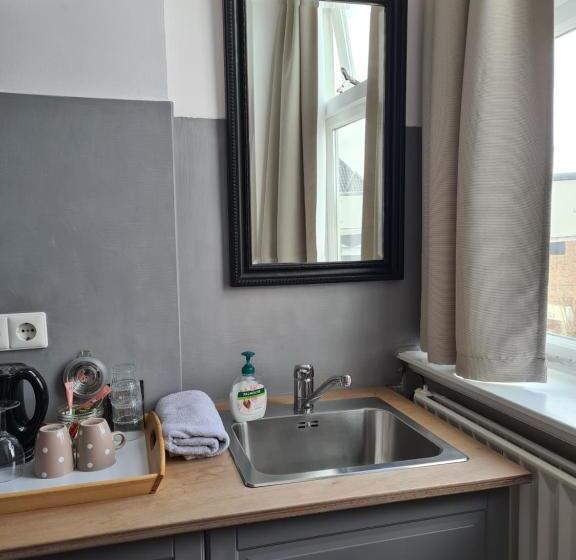 스탠다드 트리플 룸, Pension Corper