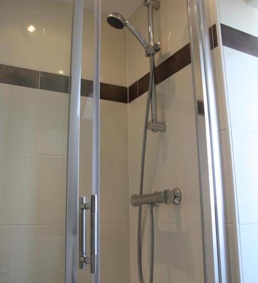 컴포트 룸, Pension Corper