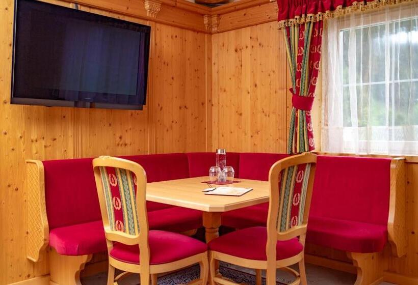 Люкс Вид на Горы, B&b Das Land Palais   Private Mountain Hideaway