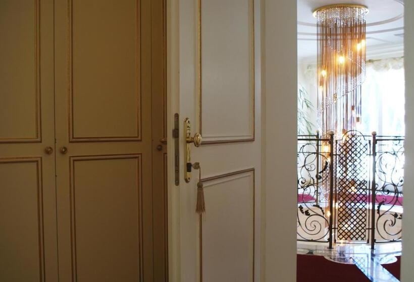 Номер Стандарт с Балконом, B&b Das Land Palais   Private Mountain Hideaway
