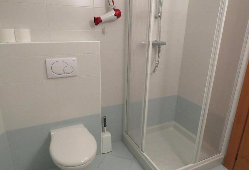 Standard room with outdoor bath, B&b Il Grappolo