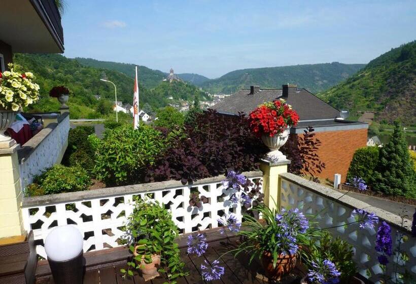 带2个卧室的公寓, Apartment Happy Mosel