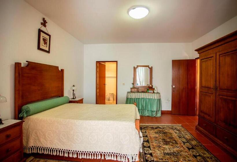 اتاق استاندارد, Casa De Sao Caetano De Viseu