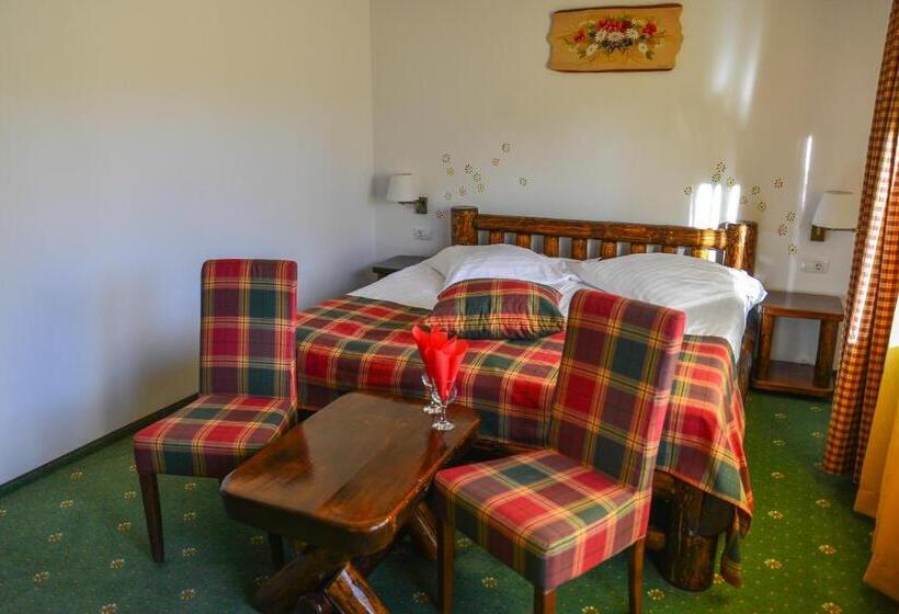 غرفة قياسية, Cheile Gradistei Fundata Resort