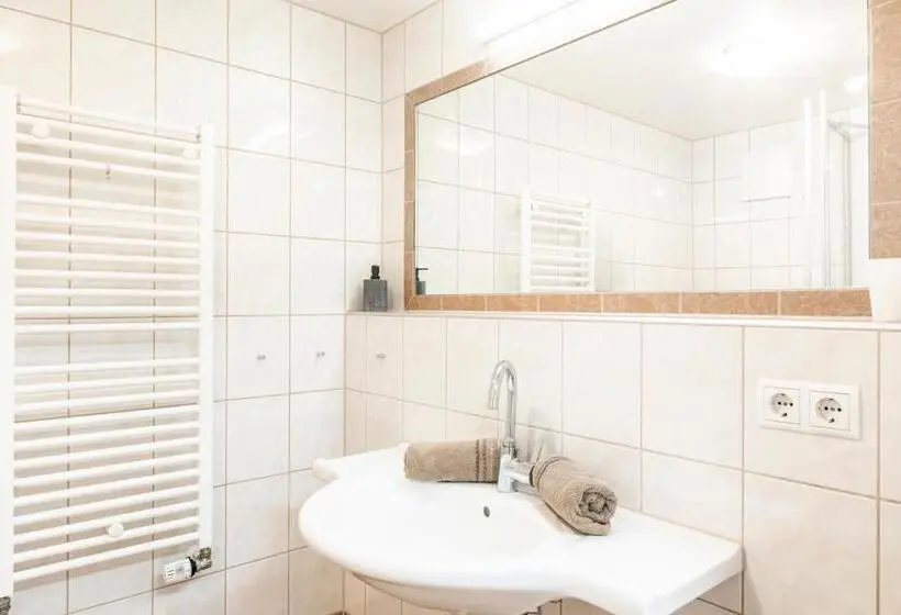 2ベッドルームデラックスアパートメント, Appartement Arnoldgut