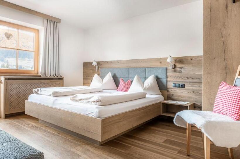 آپارتمان 2 خوابه, Appartement Arnoldgut