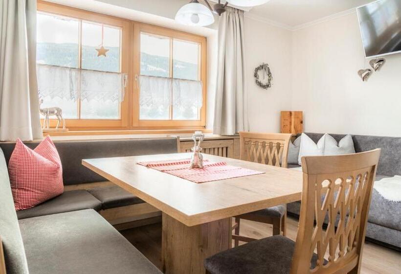 آپارتمان سوپریور 2 خوابه, Appartement Arnoldgut