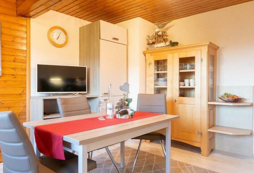 شقة غرفتين, Lammerauhof