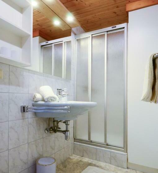 شقة 4 غرف, Lammerauhof