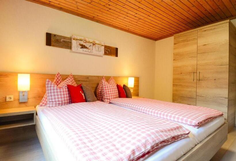 شقة غرفتين, Lammerauhof