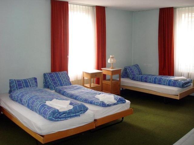 标准四人间共用浴室, Quellenhof