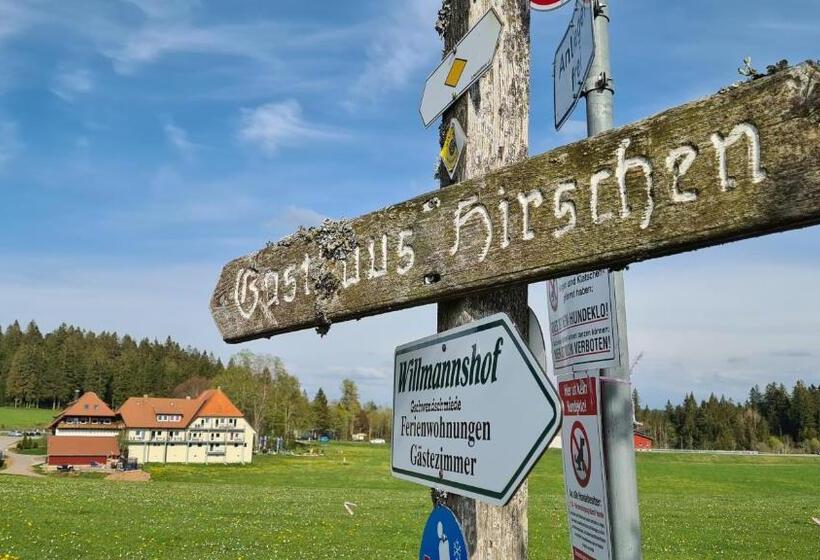 带阳台标准四人间, Gasthaus Zum Hirschen