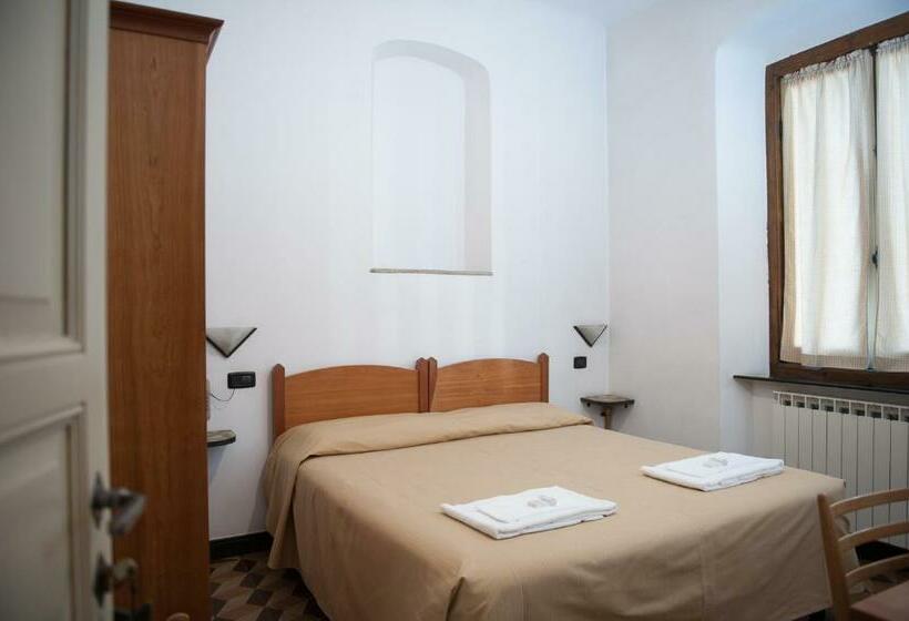 标准间, Albergo Vittoria