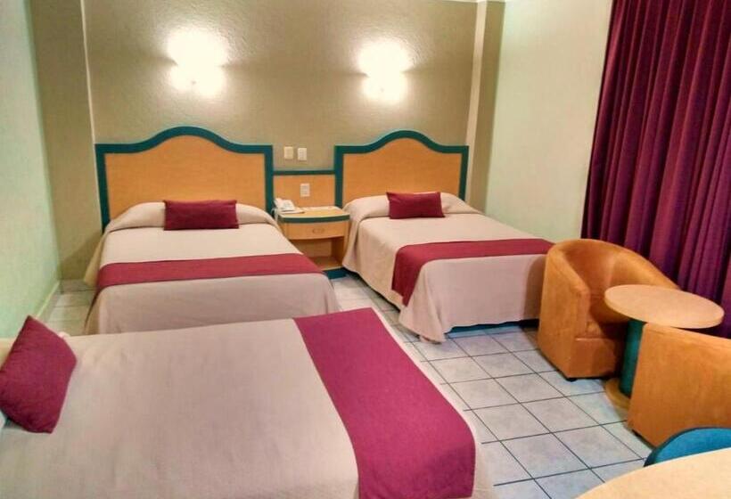 标准三人间, Madrid Minatitlán