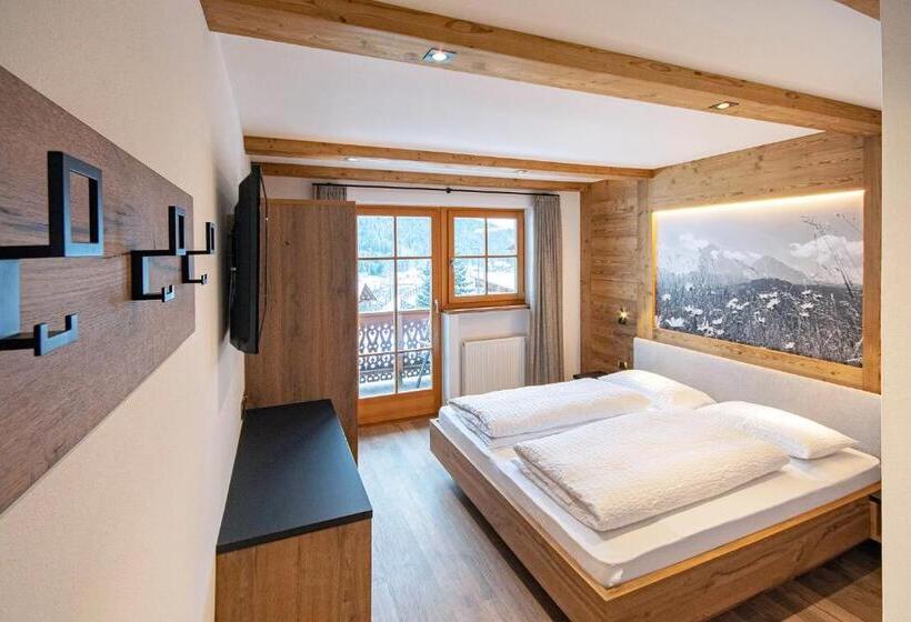 Апартаменты 2 Спальни, Tinahof