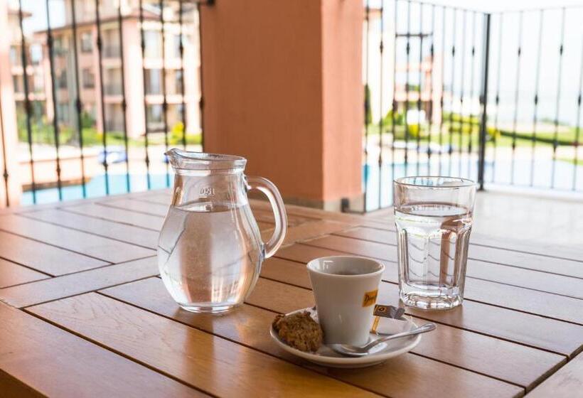 侧面带海景及2个卧室的公寓, Kaliakria Resort