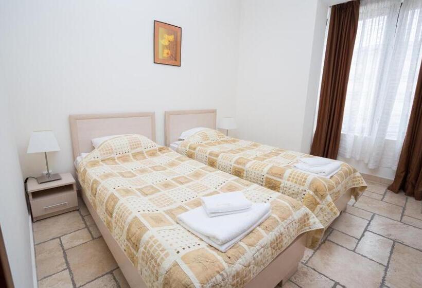 侧面带海景及2个卧室的公寓, Kaliakria Resort