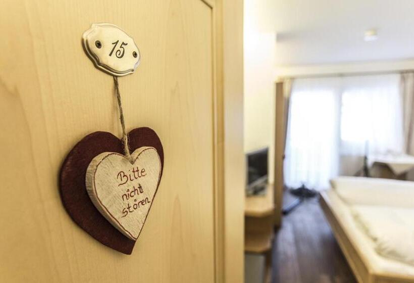 غرفة قياسية, Gästehaus Mathies