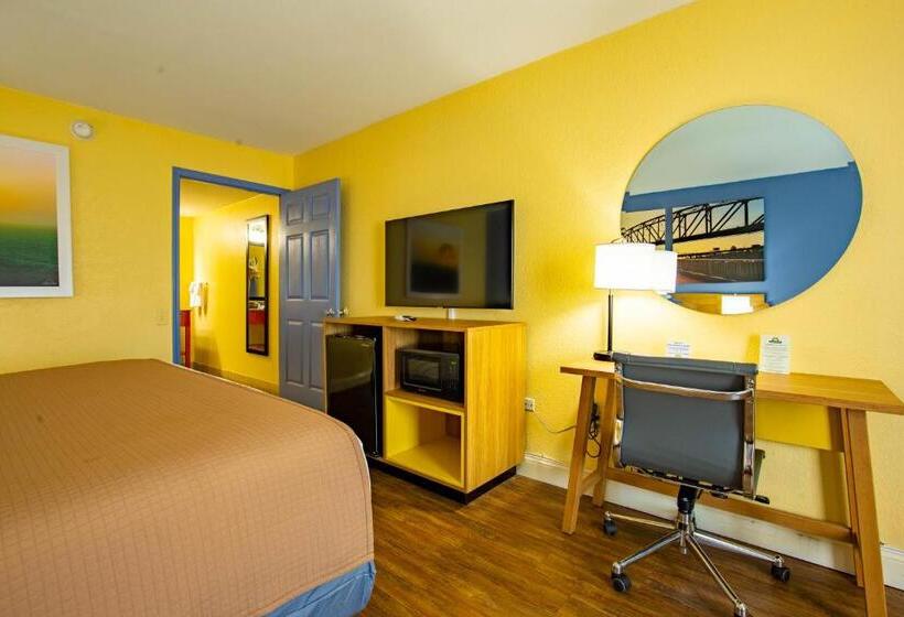 Standard Szoba King Size Bed, Days Inn By Wyndham Carlisle