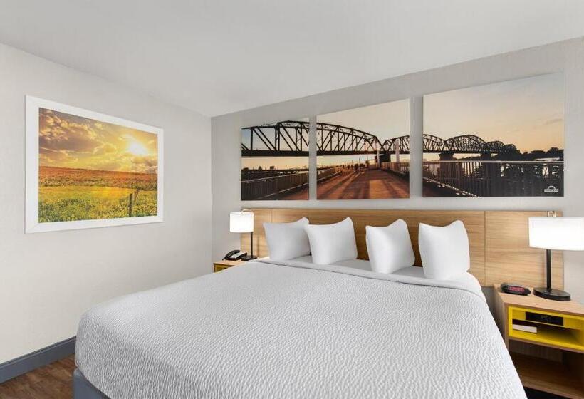 Standard Szoba King Size Bed, Days Inn By Wyndham Carlisle