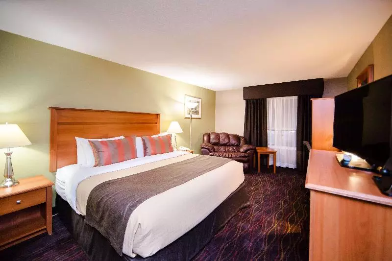 Standard-huone King-vuode, Fairfield Inn & Suites By Marriott Omaha Downtown