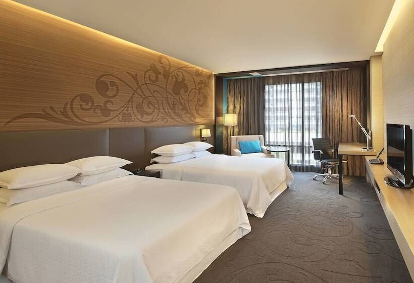 Quarto Deluxe, Four Points By Sheraton Bangkok Sukhumvit 15