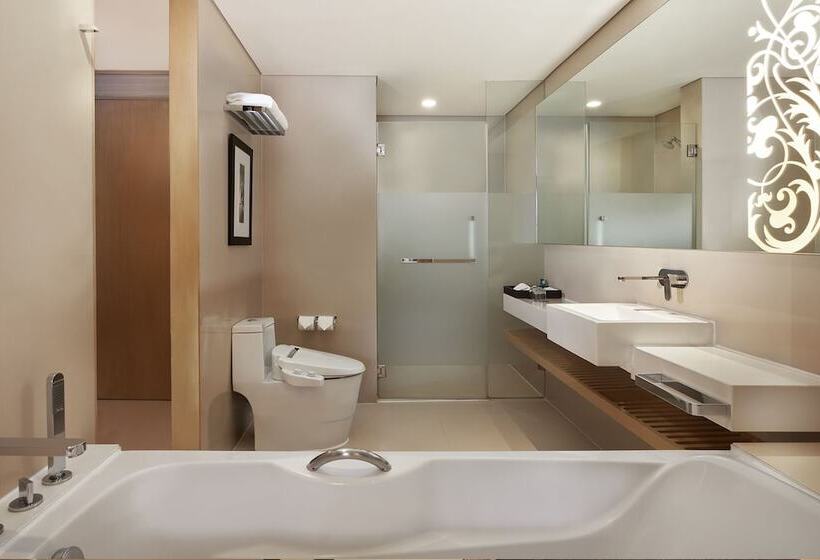 Quarto Premium, Four Points By Sheraton Bangkok Sukhumvit 15